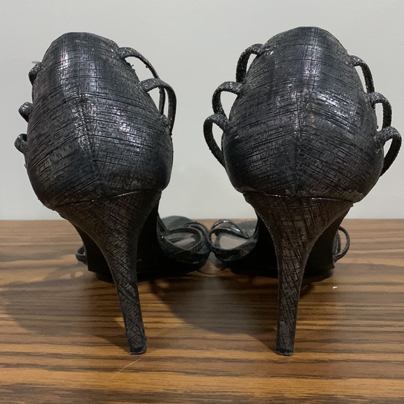 Strappy dress heels - Picture 2 of 5